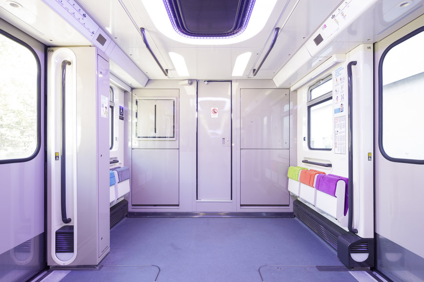LE RER NG NOUVELLE GÉNÉRATION A EFFECTUÉ SON PREMIER VOYAGE COMMERCIAL SUR LA LIGNE RER E